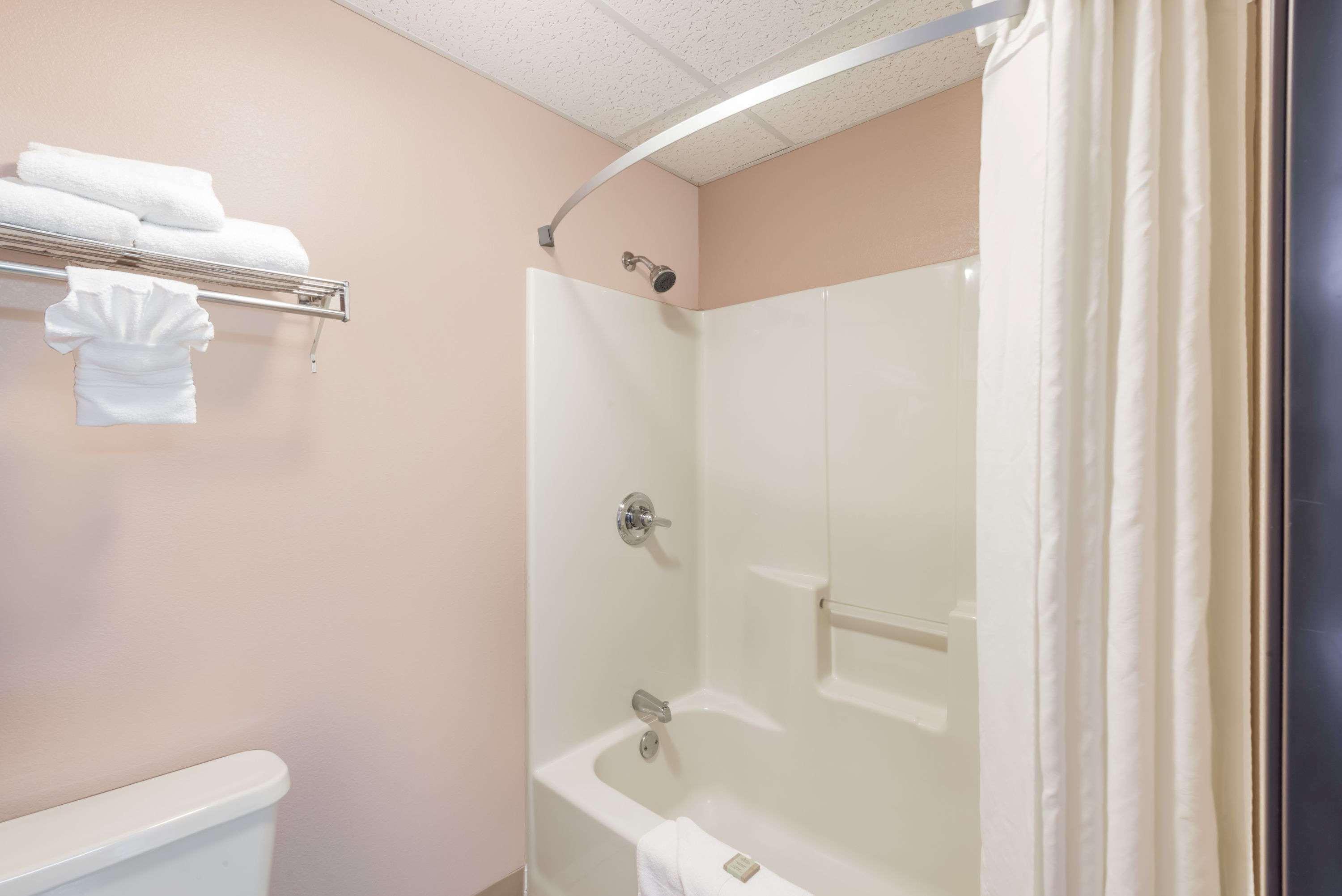 Super 8 By Wyndham Winfield-Quail Ridge Area Hotel Екстериор снимка